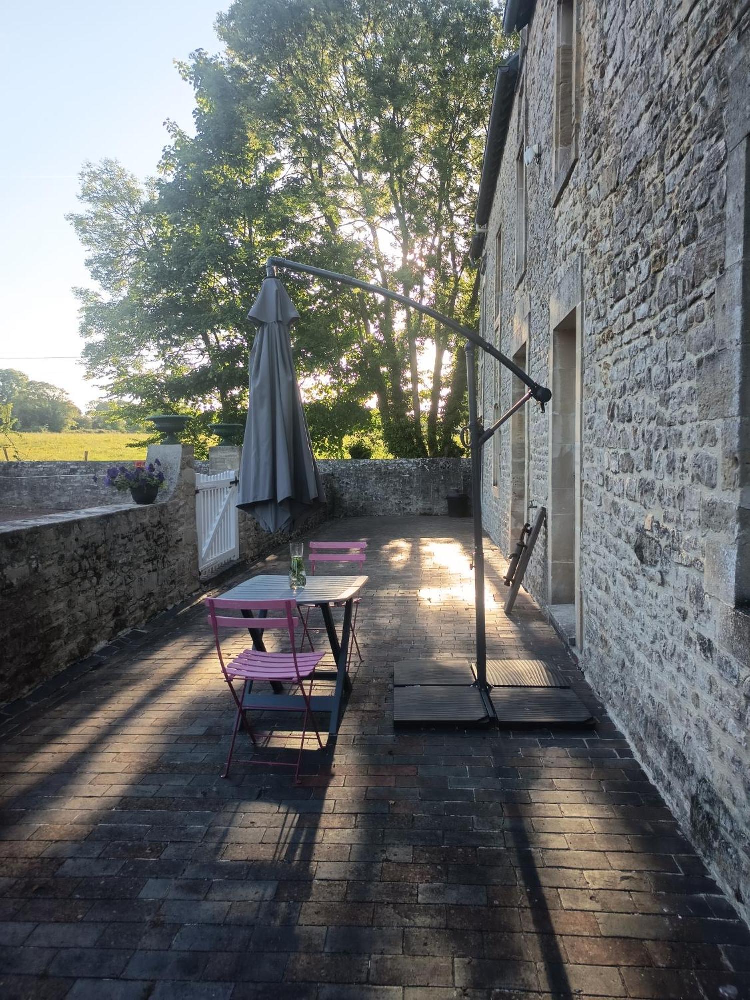 Maison De Charme Tour-en-Bessin المظهر الخارجي الصورة